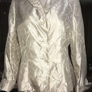 Le Suit 2 Piece Egg Shell Sateen Skirt Suit